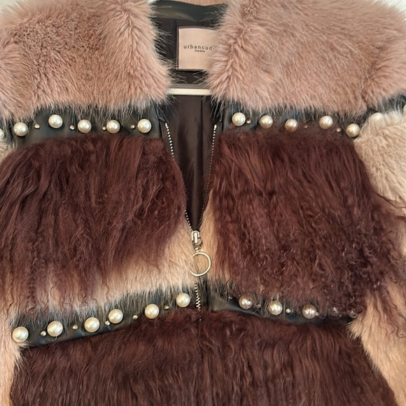 Urban Code Faux Fur jacket size 10 - Picture 3 of 8